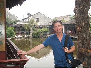 Richard Serrano in China